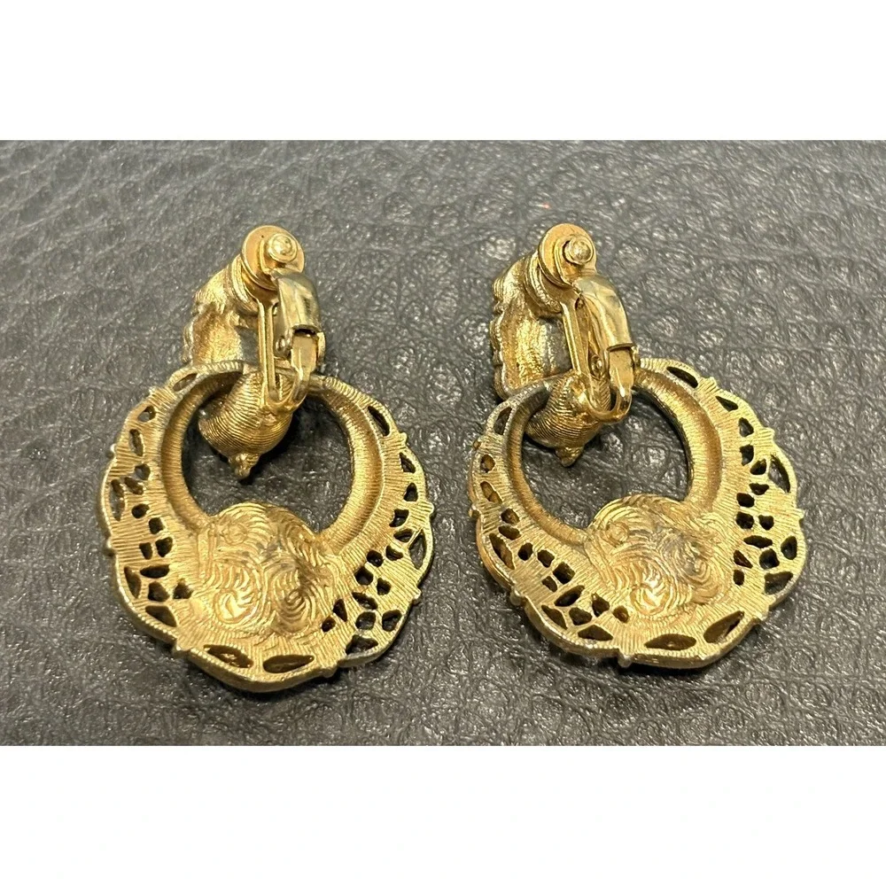 1928 Vintage 80s 90s DOOR KNOCKER Purple Marbled Cabochons Filigree EARRINGS